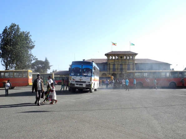 Addis02-02_Bahnhof-alt